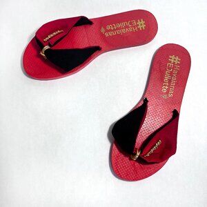 HAVAIANAS Women's Size 8 Red and Black Fabric Bow Flip-Flop Thong Sandals